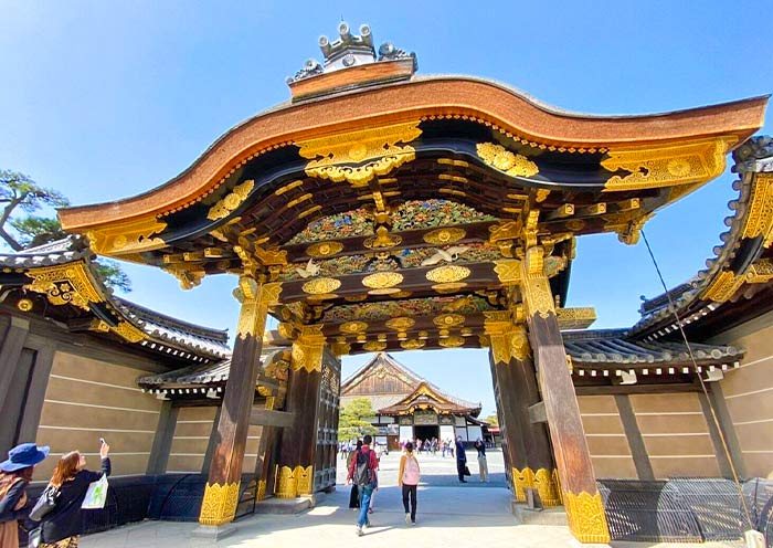 Kansai: Osaka, Kyoto & Nara